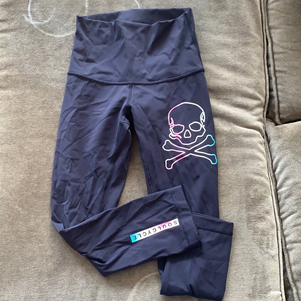 Lululemon Skull SoulCycle Cropped Align Leggings